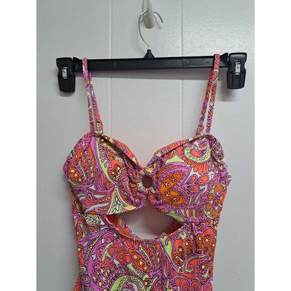 Jessica Simpson Flower Child O-Ring Cutout One-Piece Swimsuit Women's Swimsuit - Picture 3 of 14